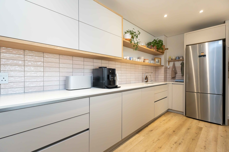 2 Bedroom Property for Sale in Sea Point Western Cape